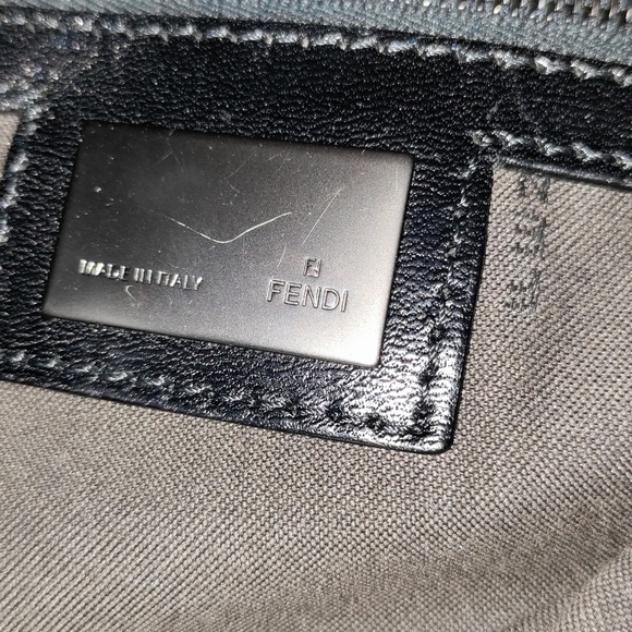 FENDI MONOGRAM WOVEN MAMMA SHOULDER BAGUETTE IN GREY - Picture 14 of 16